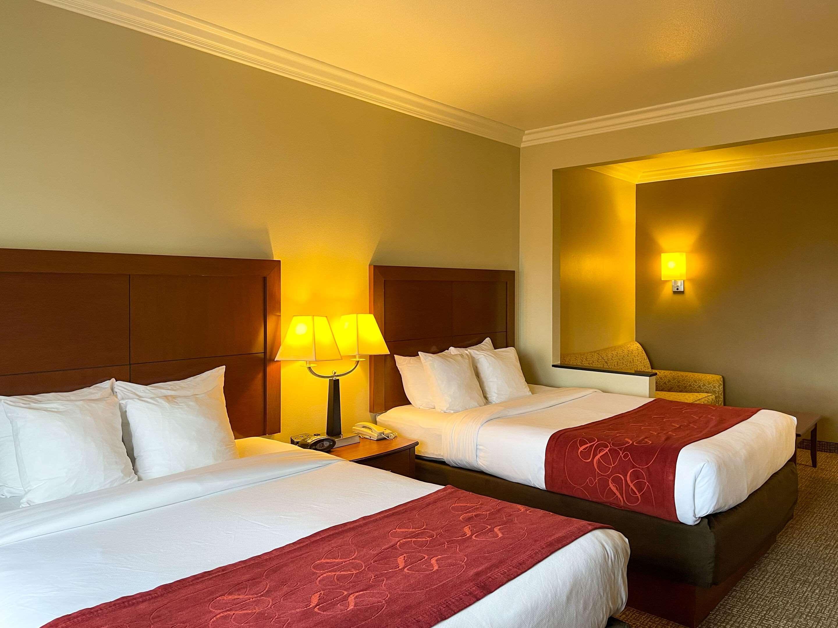 คอมฟอร์ต สวีท โอเชียนไซด์ แคมป์ เพนเดิลตัน แอเรีย Hotel ภายนอก รูปภาพ