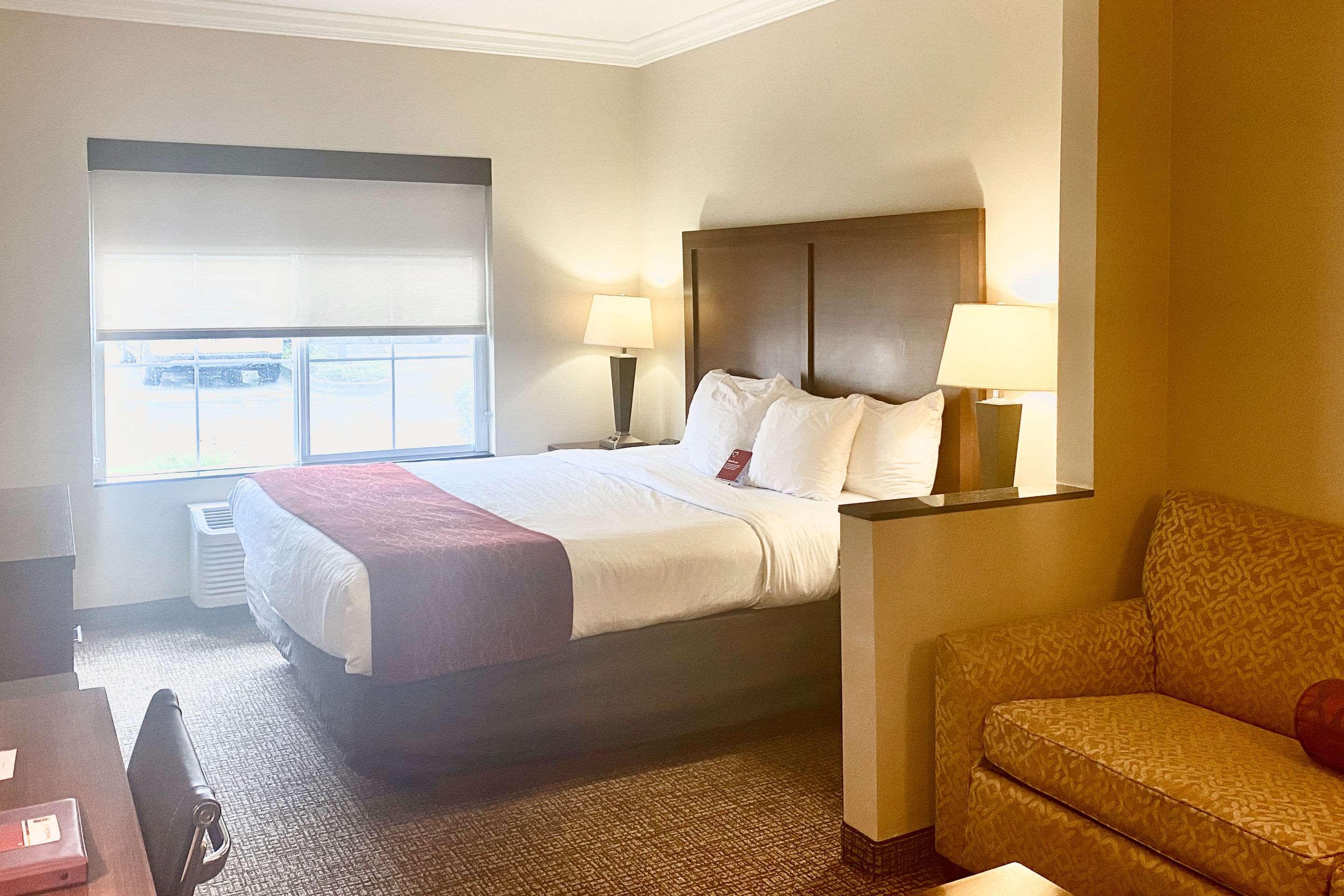 คอมฟอร์ต สวีท โอเชียนไซด์ แคมป์ เพนเดิลตัน แอเรีย Hotel ภายนอก รูปภาพ