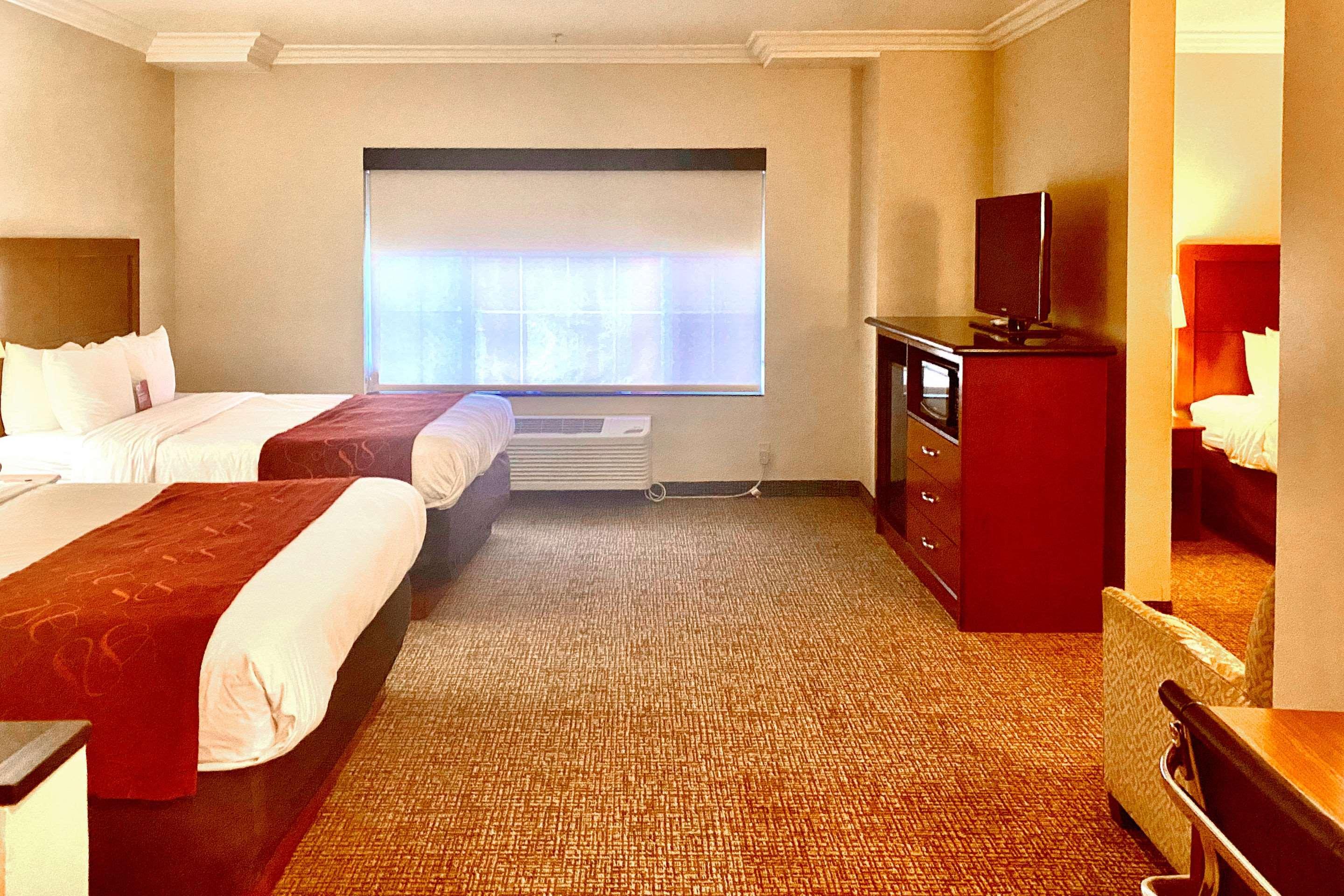 คอมฟอร์ต สวีท โอเชียนไซด์ แคมป์ เพนเดิลตัน แอเรีย Hotel ภายนอก รูปภาพ