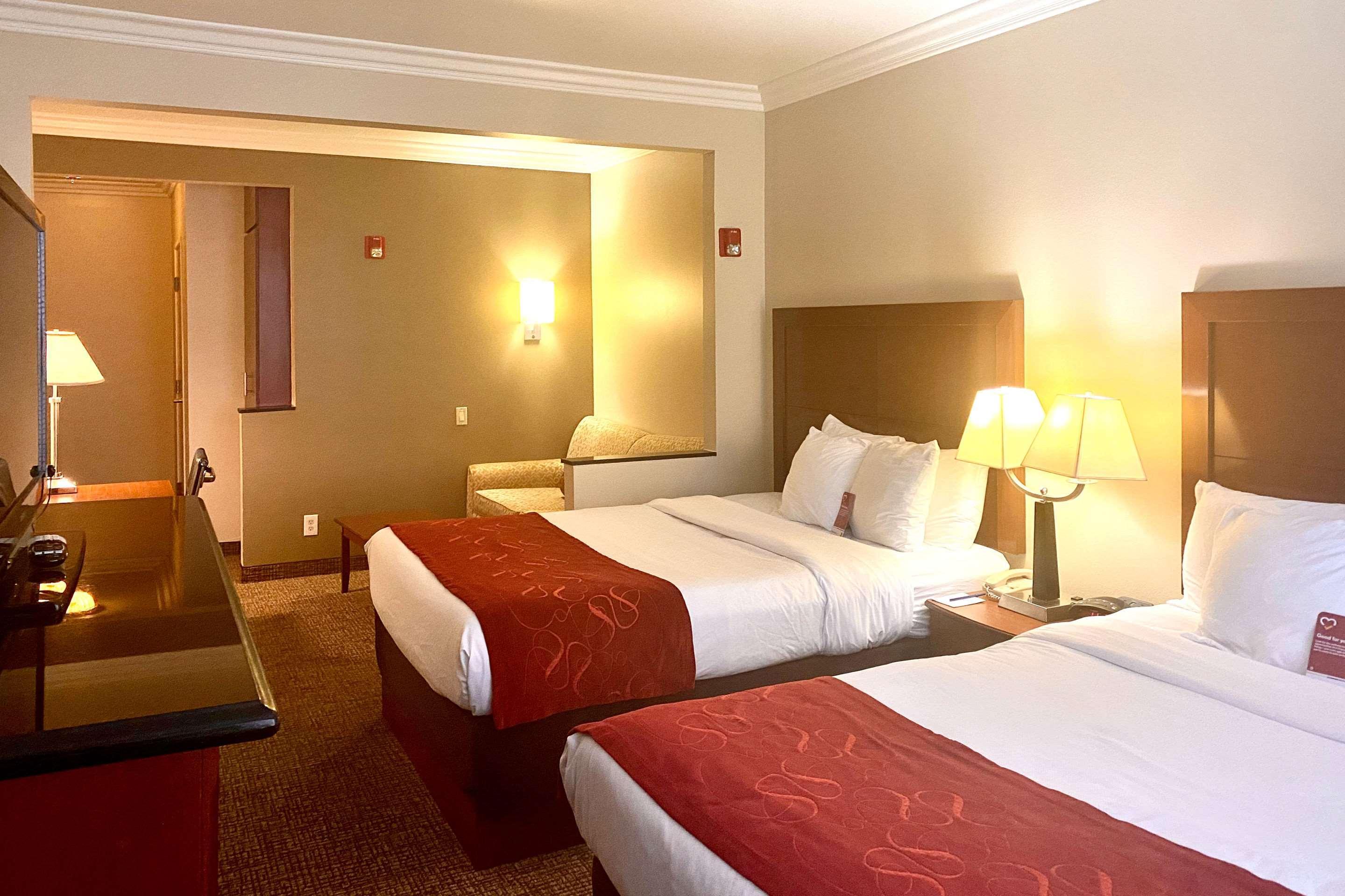 คอมฟอร์ต สวีท โอเชียนไซด์ แคมป์ เพนเดิลตัน แอเรีย Hotel ภายนอก รูปภาพ