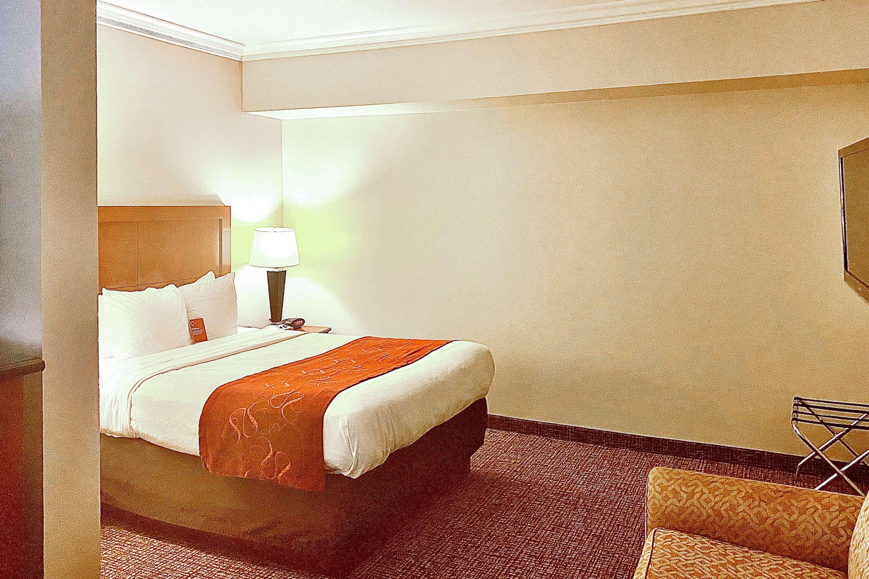 คอมฟอร์ต สวีท โอเชียนไซด์ แคมป์ เพนเดิลตัน แอเรีย Hotel ภายนอก รูปภาพ