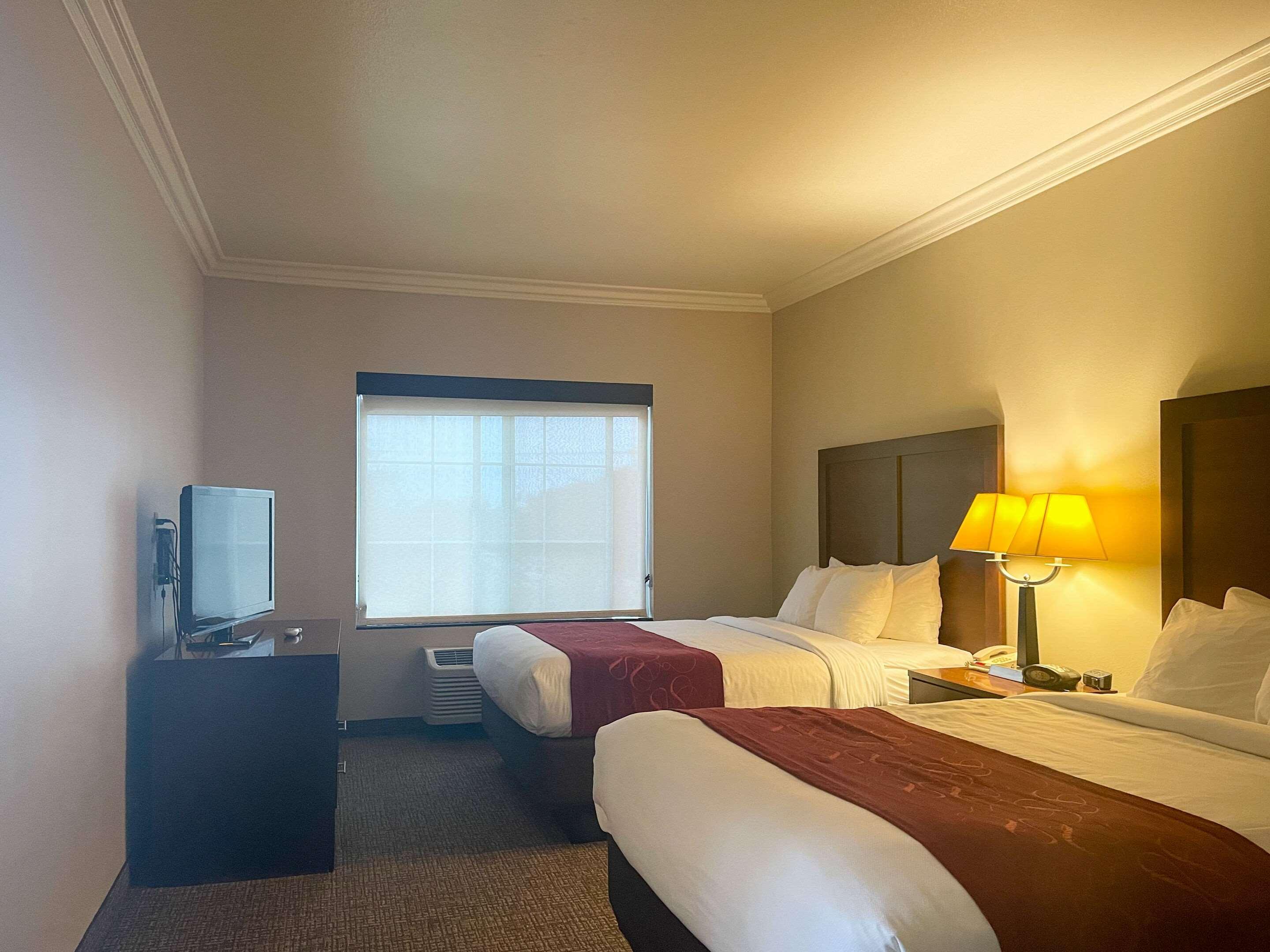 คอมฟอร์ต สวีท โอเชียนไซด์ แคมป์ เพนเดิลตัน แอเรีย Hotel ภายนอก รูปภาพ