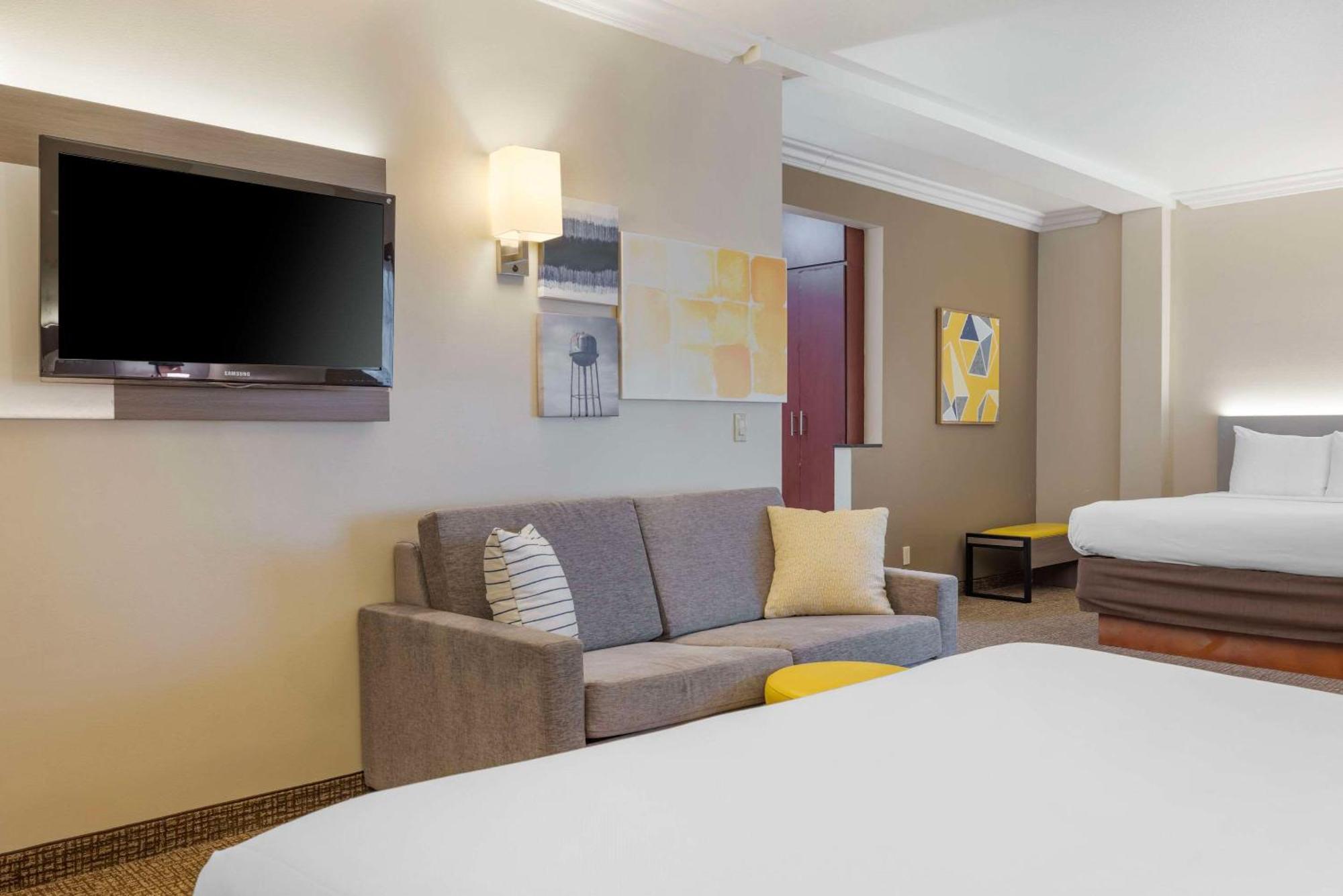 คอมฟอร์ต สวีท โอเชียนไซด์ แคมป์ เพนเดิลตัน แอเรีย Hotel ภายนอก รูปภาพ
