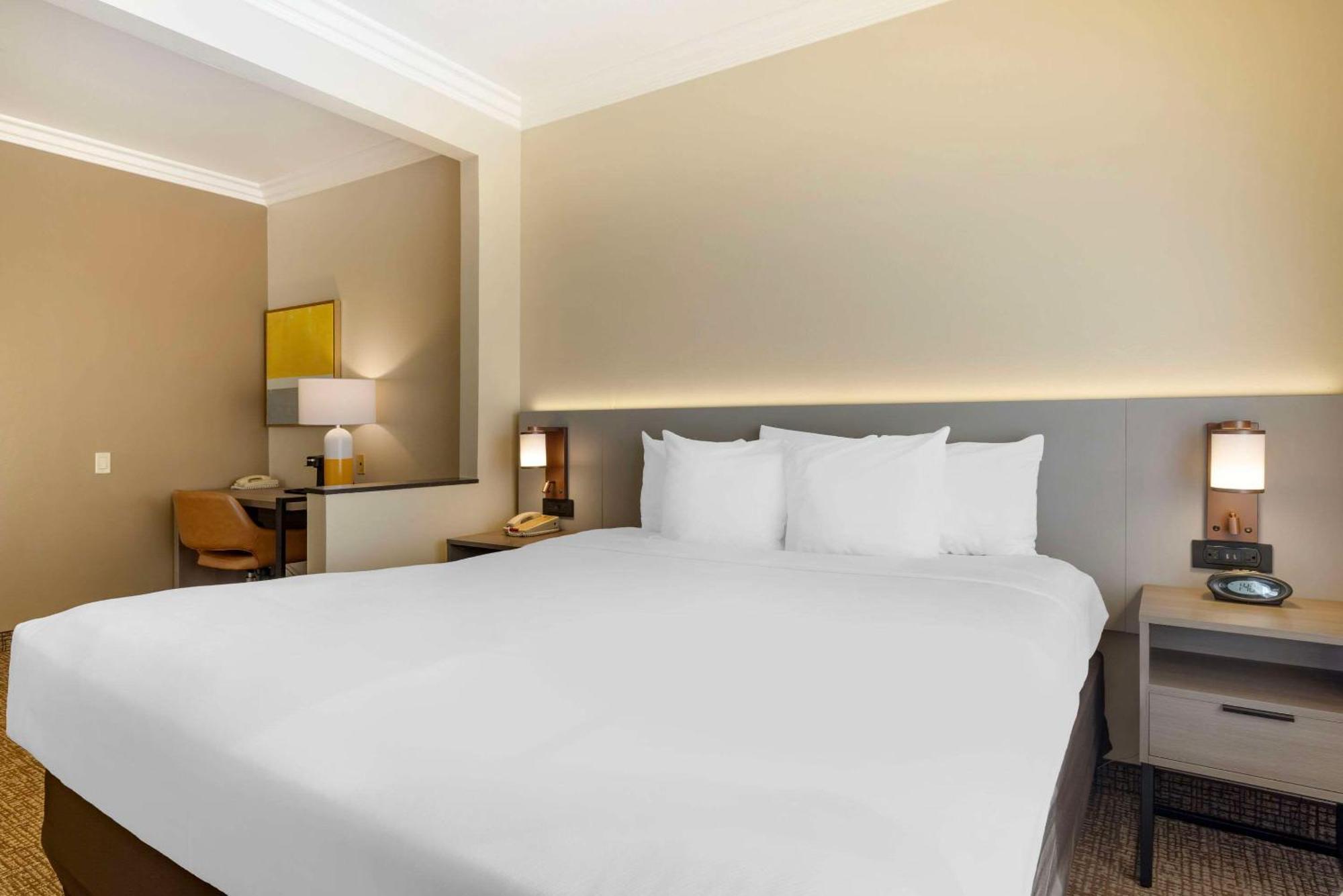 คอมฟอร์ต สวีท โอเชียนไซด์ แคมป์ เพนเดิลตัน แอเรีย Hotel ภายนอก รูปภาพ